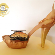 GOLD FASHION